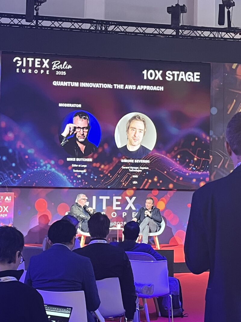 Quantum Innovation: The AWS Approach, on the 10X stage